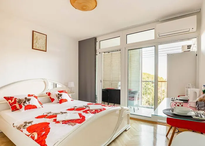 Milau Apartment
